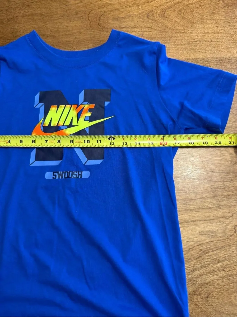 Nike Youth Athletic Cut Graphic Logo Short Sleeve T-Shirt Blue Size Large